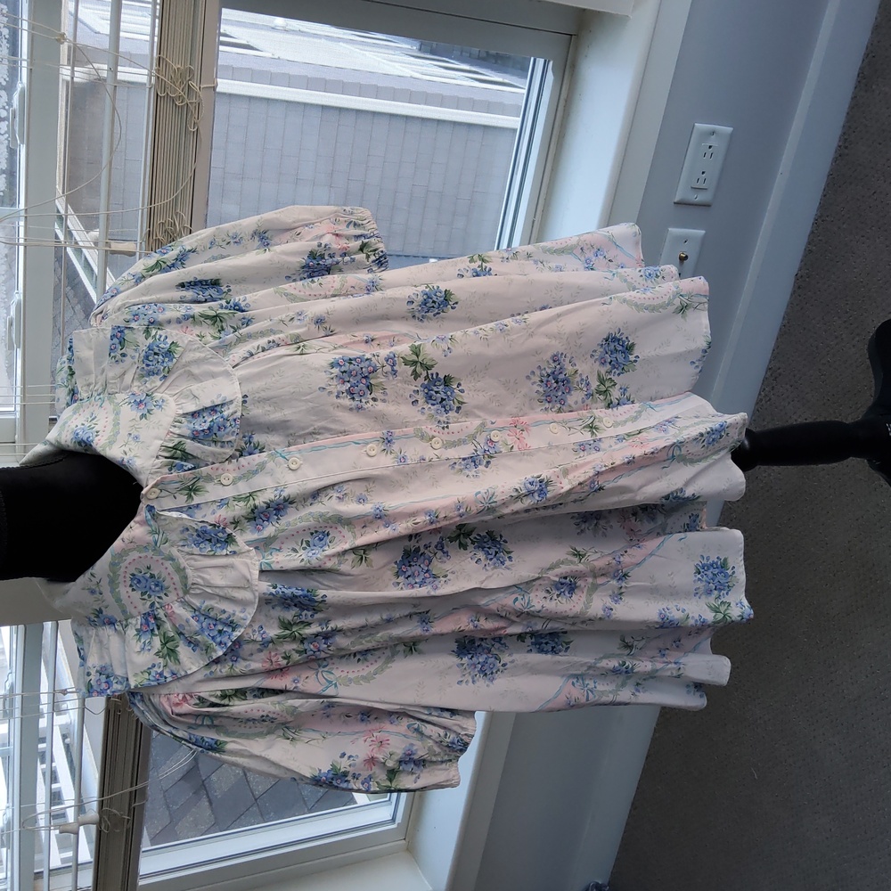 Selkie The Cream Puff Blouse in La Belle Etoile - Picture 8 of 16